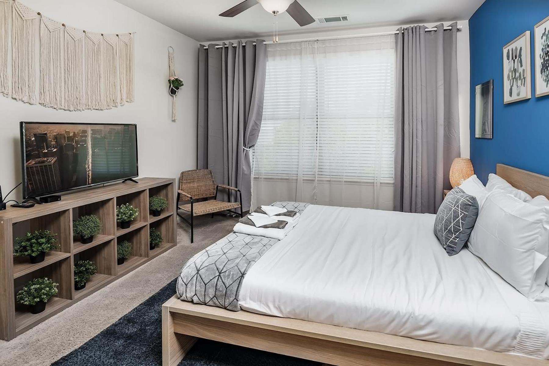 Uptown 4Th Ward Luxury Apt Year-Round Pool Charlotte Esterno foto