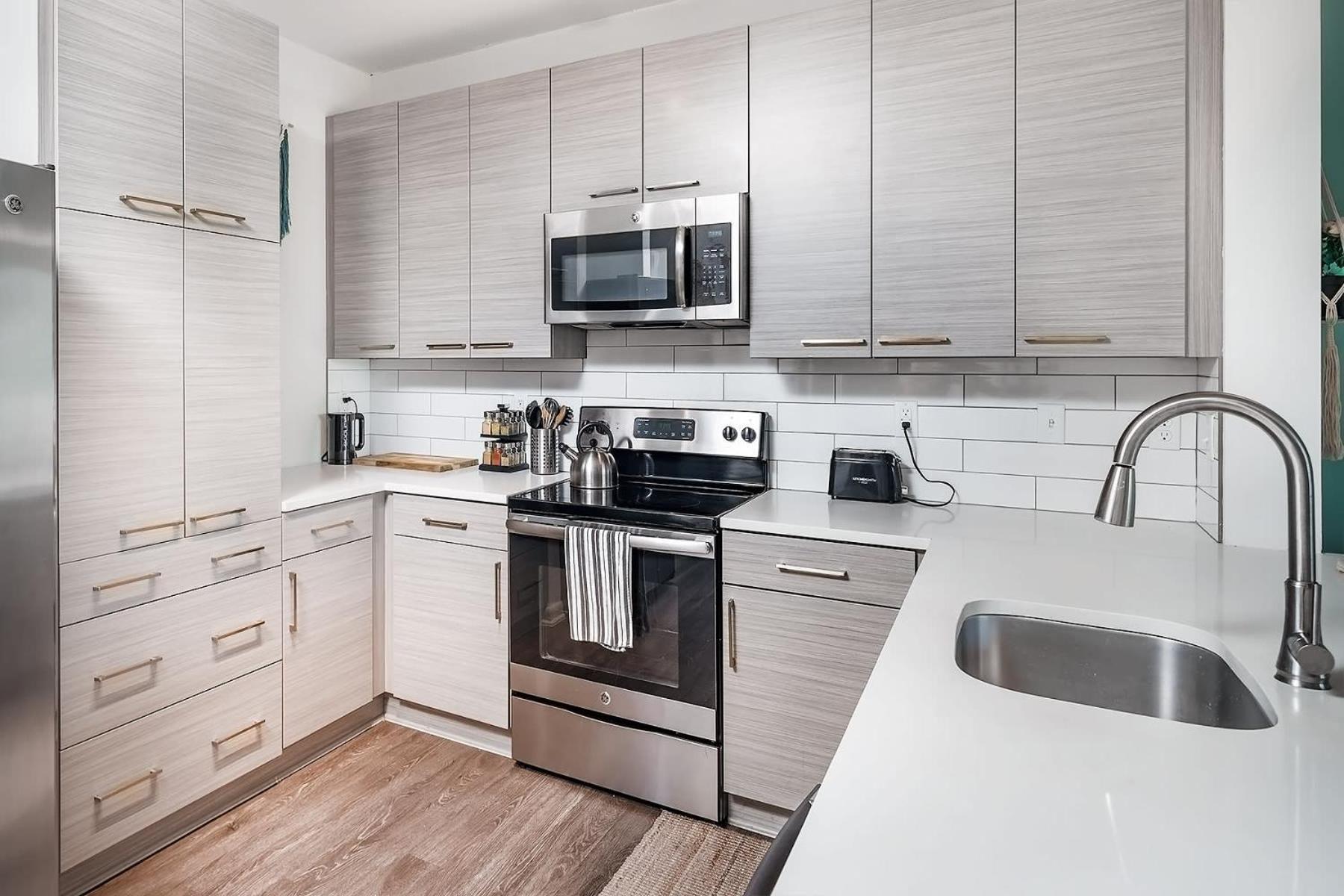 Uptown 4Th Ward Luxury Apt Year-Round Pool Charlotte Esterno foto