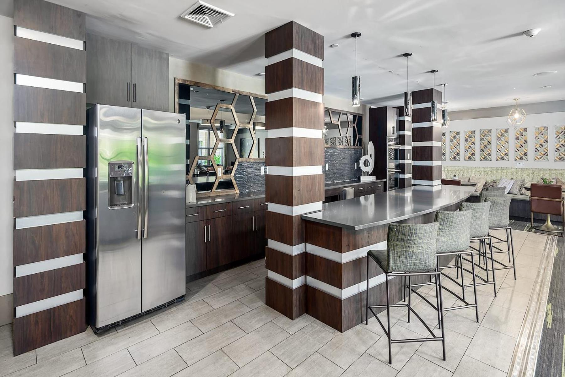 Uptown 4Th Ward Luxury Apt Year-Round Pool Charlotte Esterno foto