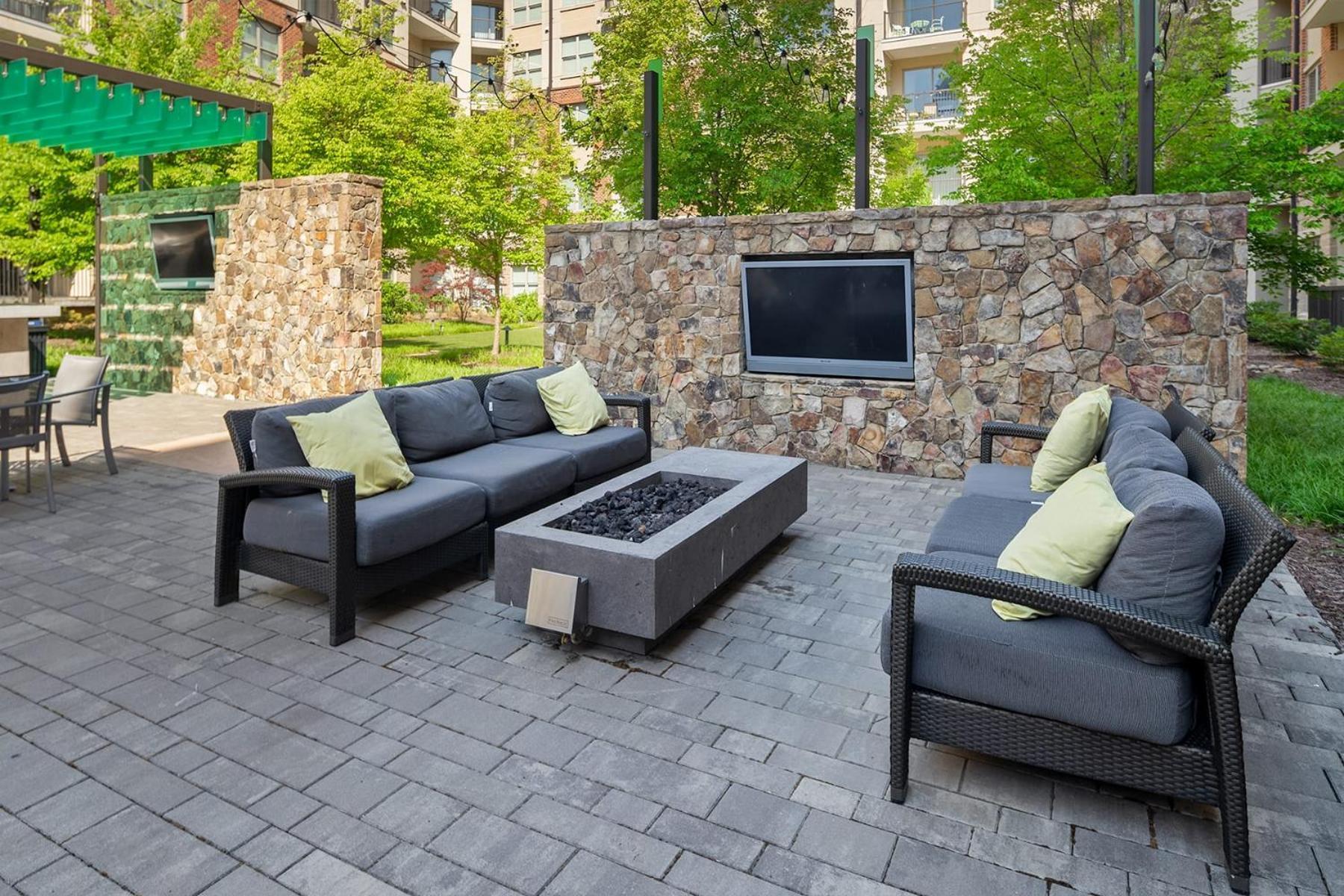 Uptown 4Th Ward Luxury Apt Year-Round Pool Charlotte Esterno foto